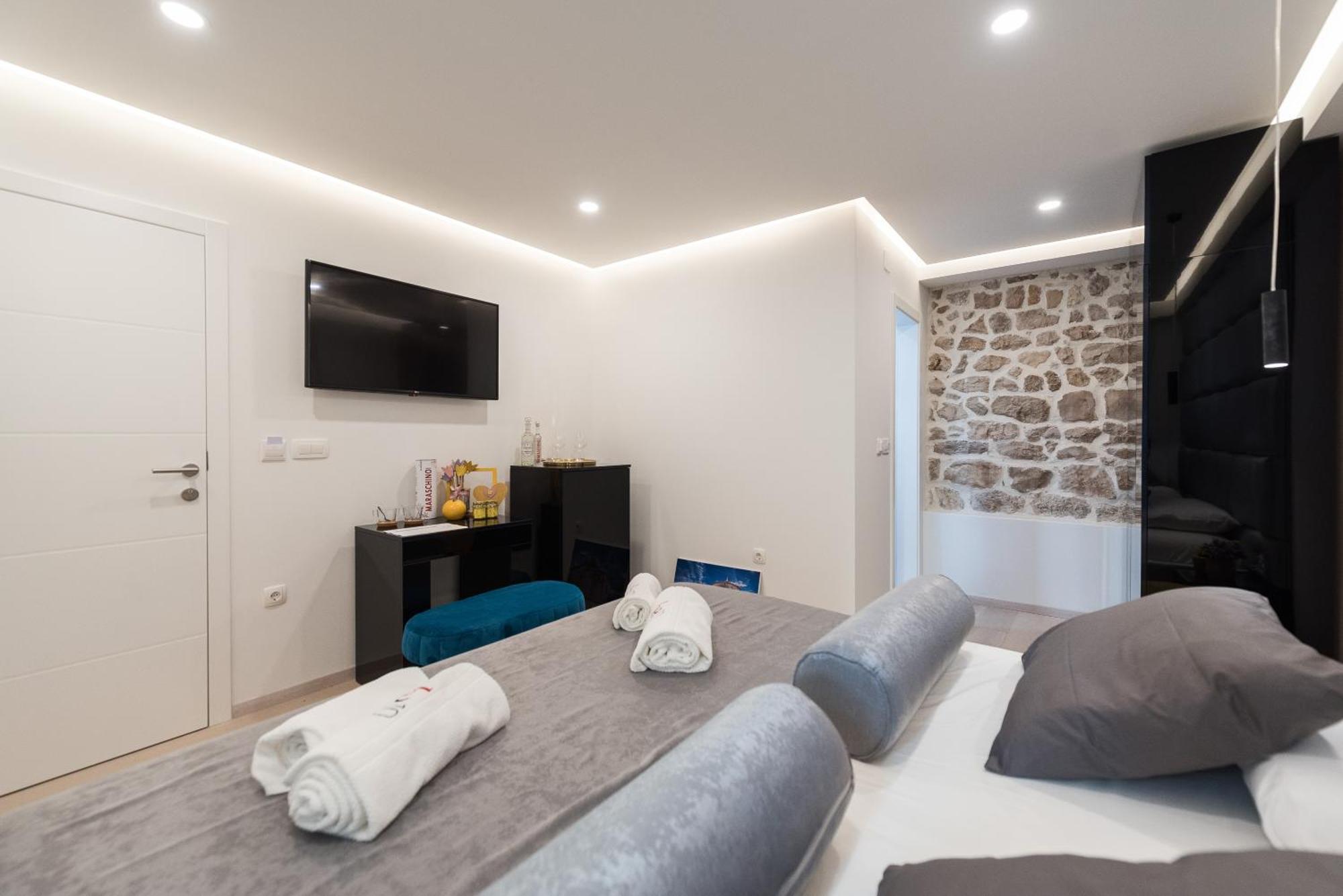 10 Heritage Apartament